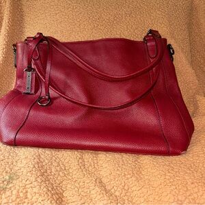 Over Earth Maroon Pebbled Leather Shoulder Bag Purse Zip Top Medium Tote